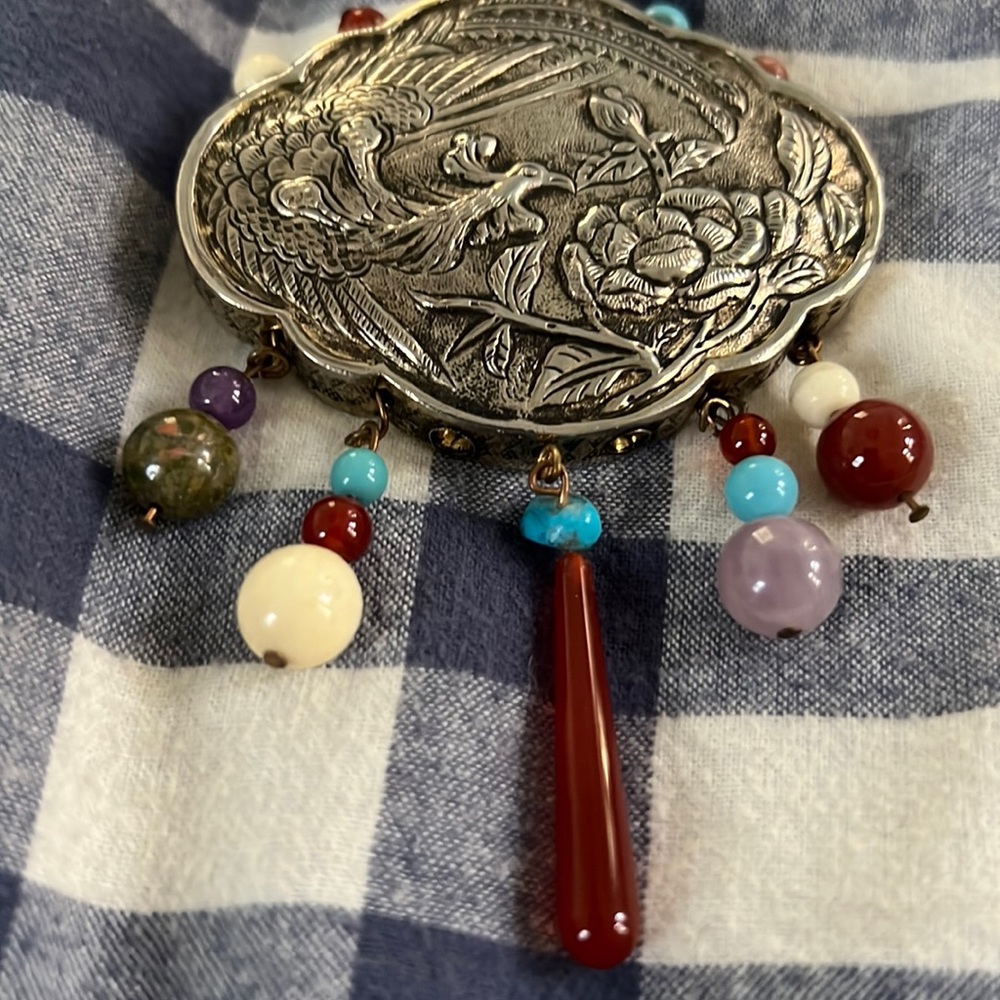 Absolute beautiful antique Pin
